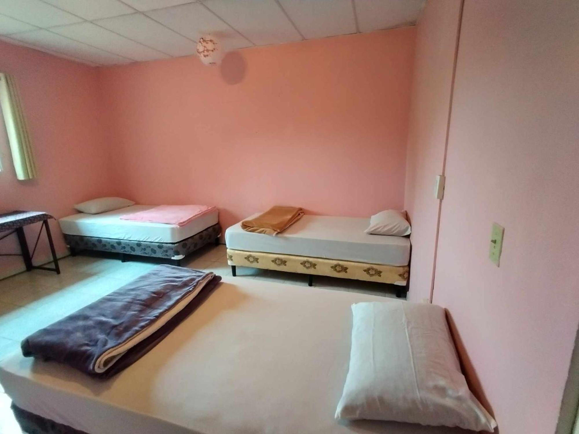 הוסטל בוקט Agartha Mountain Retreat מראה חיצוני תמונה
